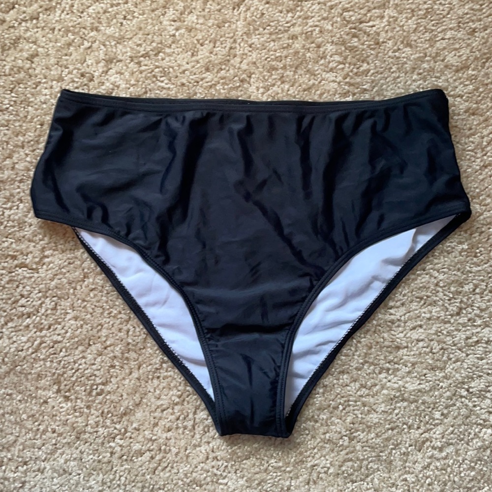 Black High Waisted Bottoms
